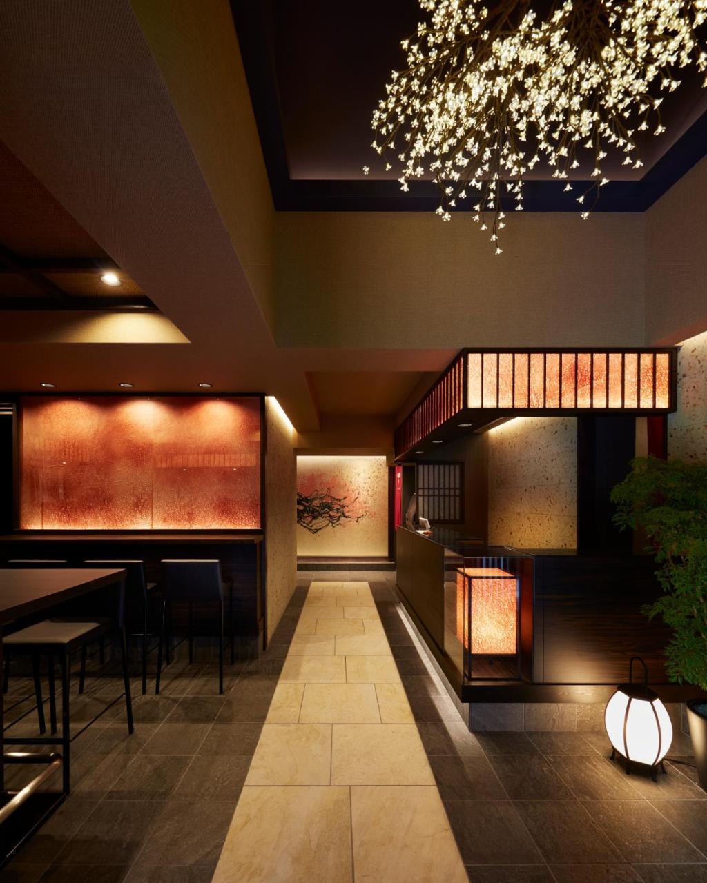 Sakura Sky Hotel Tokio Buitenkant foto